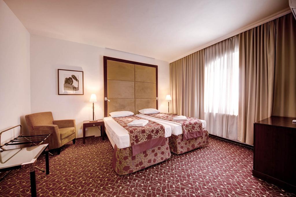 Visconti Militari Hotel 3*